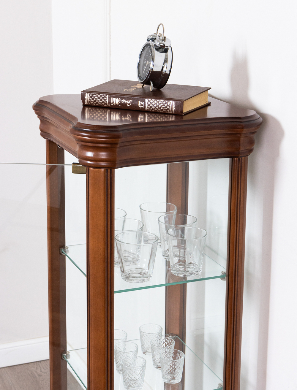 Витрина низкая 75 Nogal Claro IDC