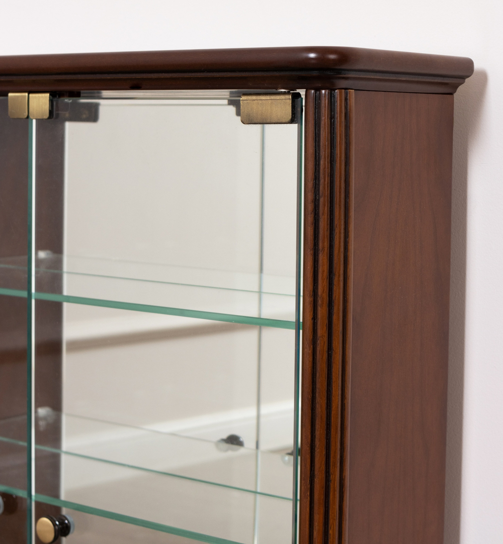 Витрина настенная 146 Nogal Claro IDC