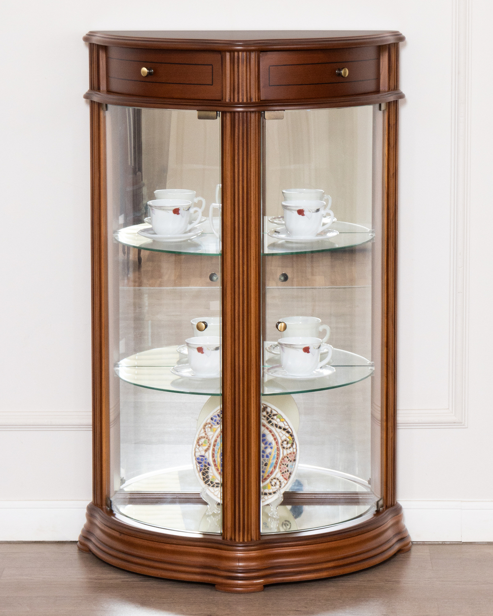 Витрина низкая 67 Nogal Claro IDC