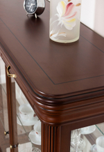 Витрина низкая 39 Nogal Claro IDC