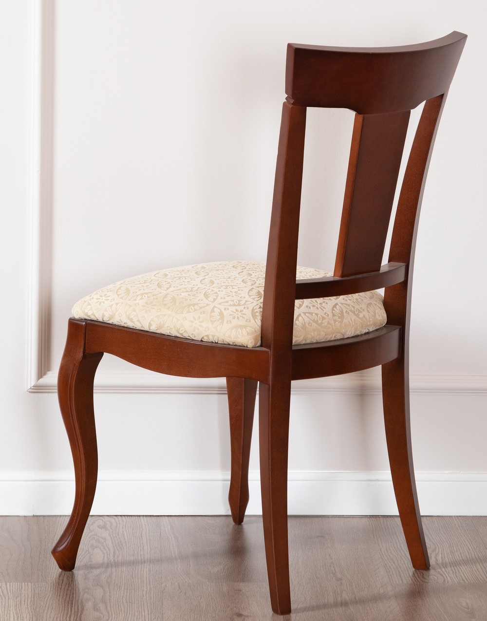 Стул 640 NOGAL-5/3 Disemobel