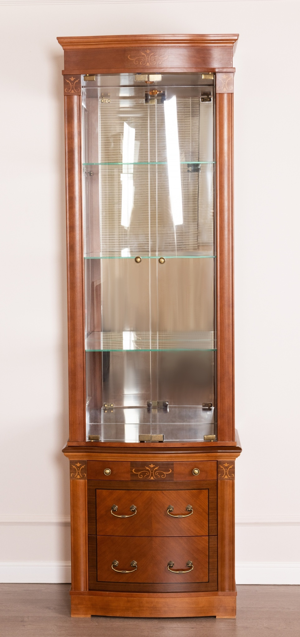 Витрина с подсветкой 807/837 Cerezo Panamar