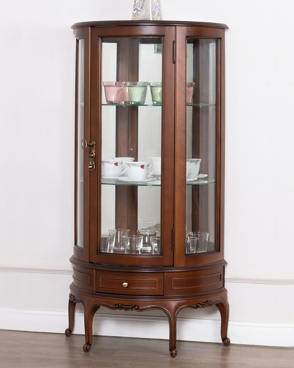 Витрина низкая 11 Nogal Claro IDC