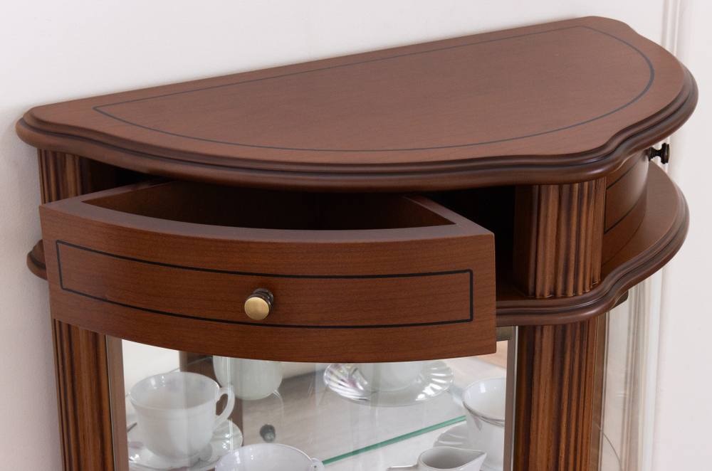 Витрина низкая 67 Nogal Claro IDC