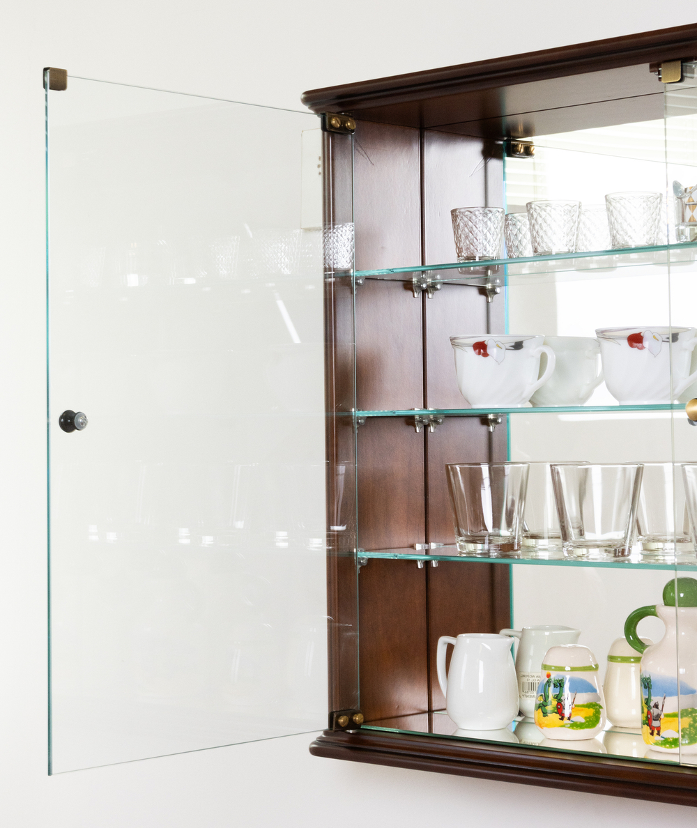 Витрина настенная 145 Nogal Claro IDC