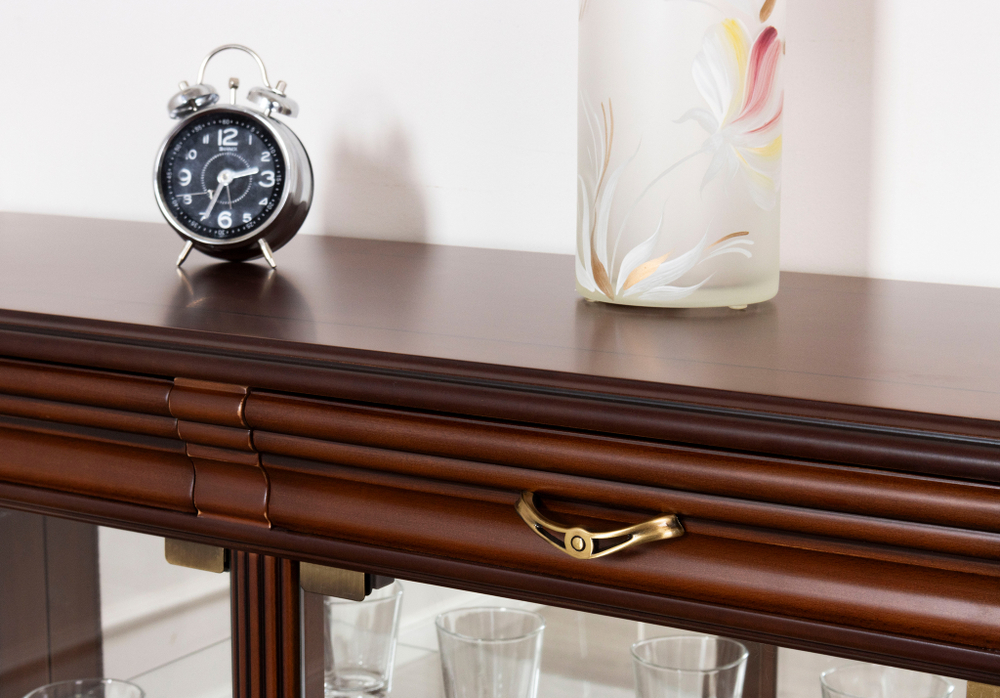 Витрина низкая 39 Nogal Claro IDC