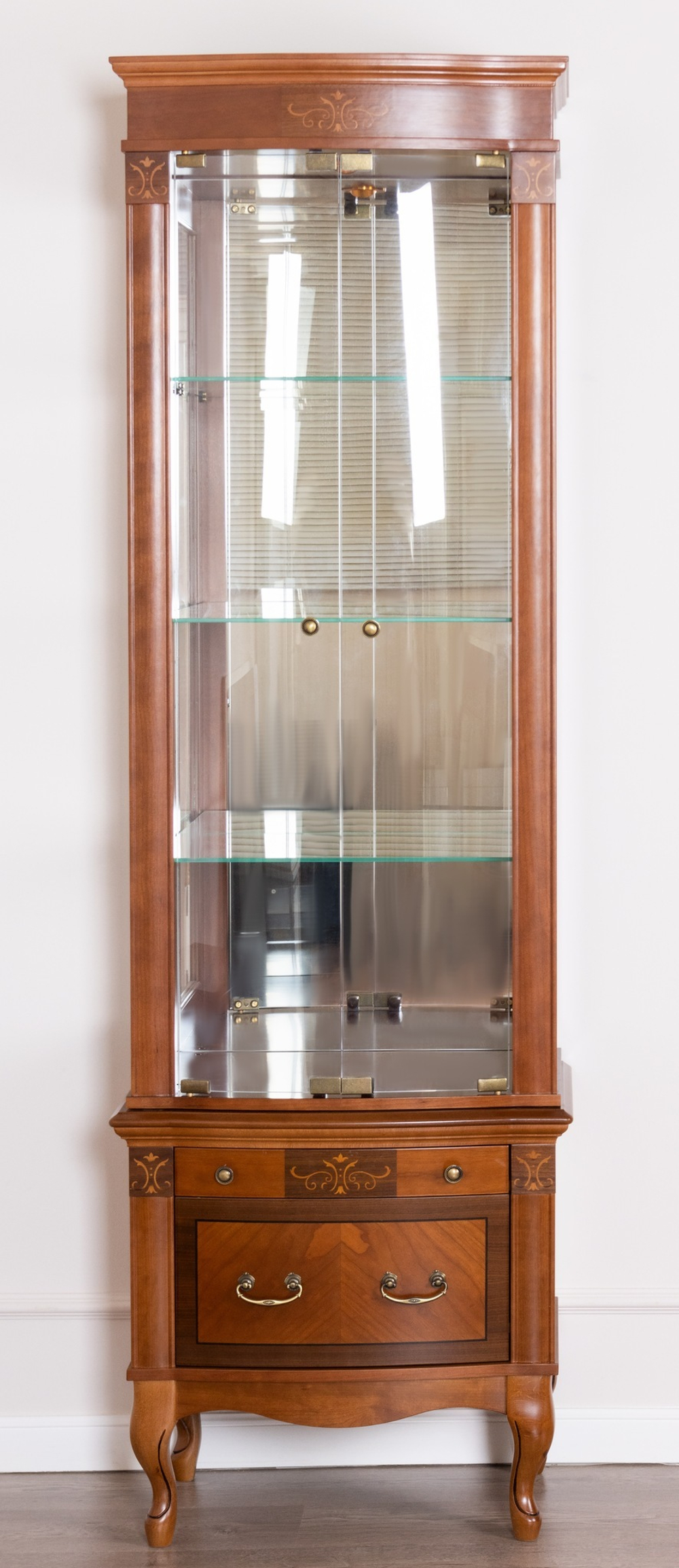 Витрина 807/887 Cerezo Panamar