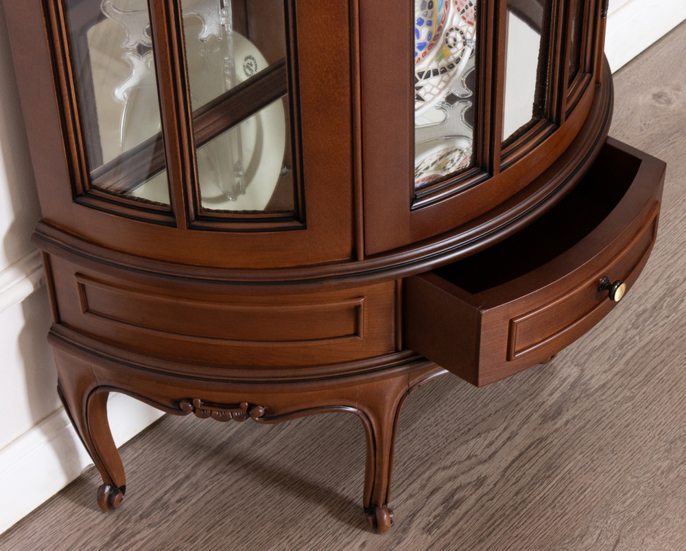 Витрина низкая 8 Nogal Claro IDC