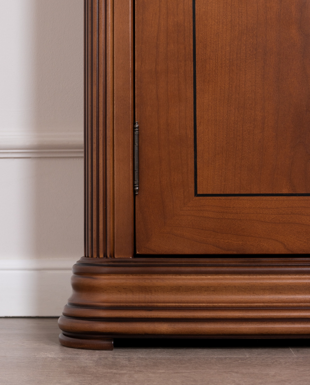 Книжный шкаф Classic 70 Nogal Claro IDC