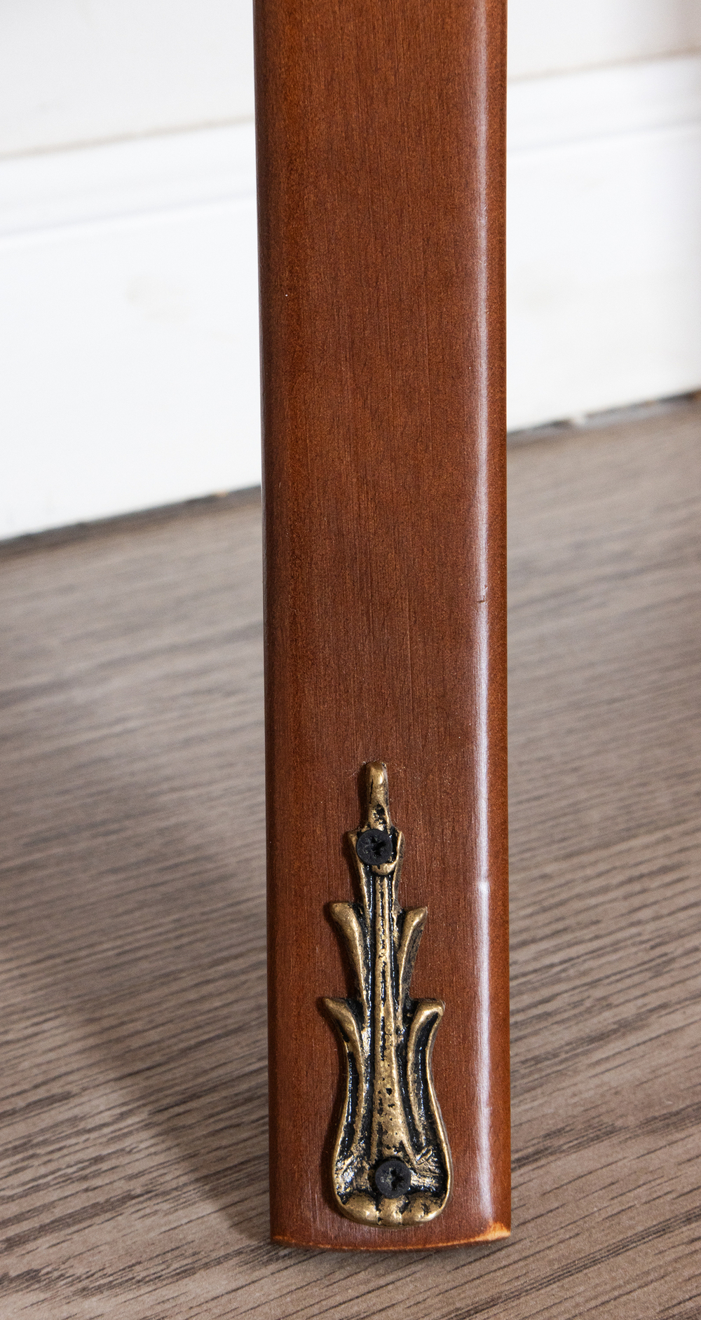 Консоль 17 Nogal Claro IDC