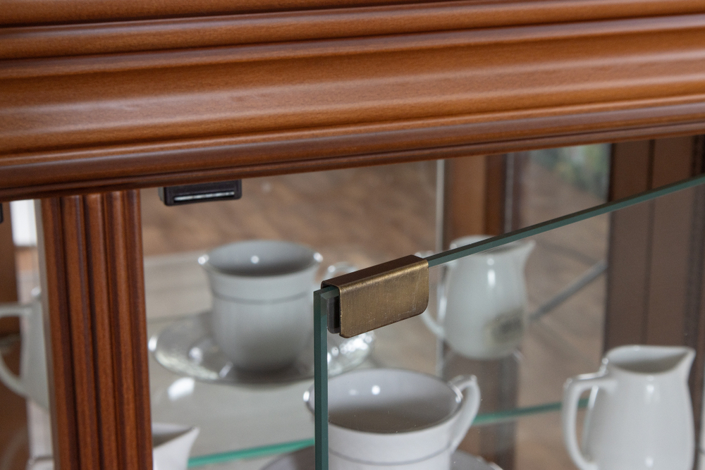 Витрина 76 Cerezo IDC