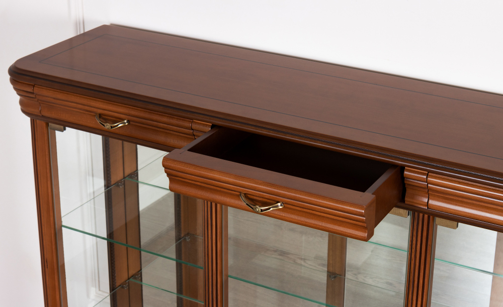 Витрина низкая 54 Nogal Claro IDC