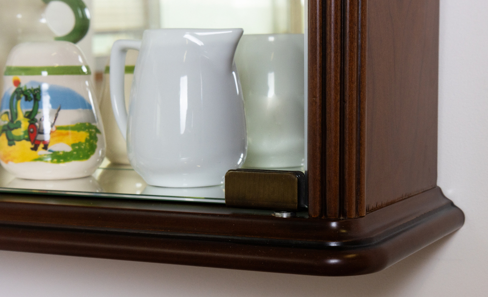 Витрина настенная 145 Nogal Claro IDC