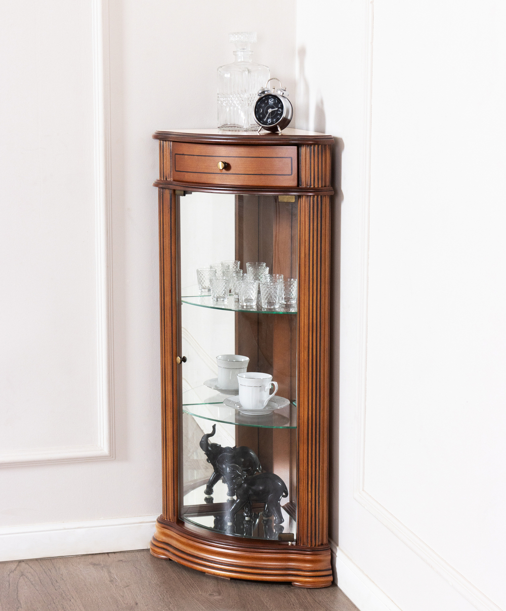 Угловая витрина 65 Cerezo IDC