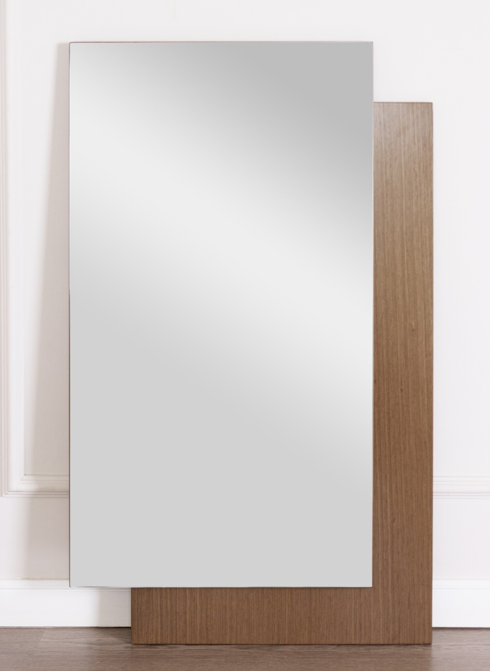 Зеркало 435 NOGAL-7 Disemobel