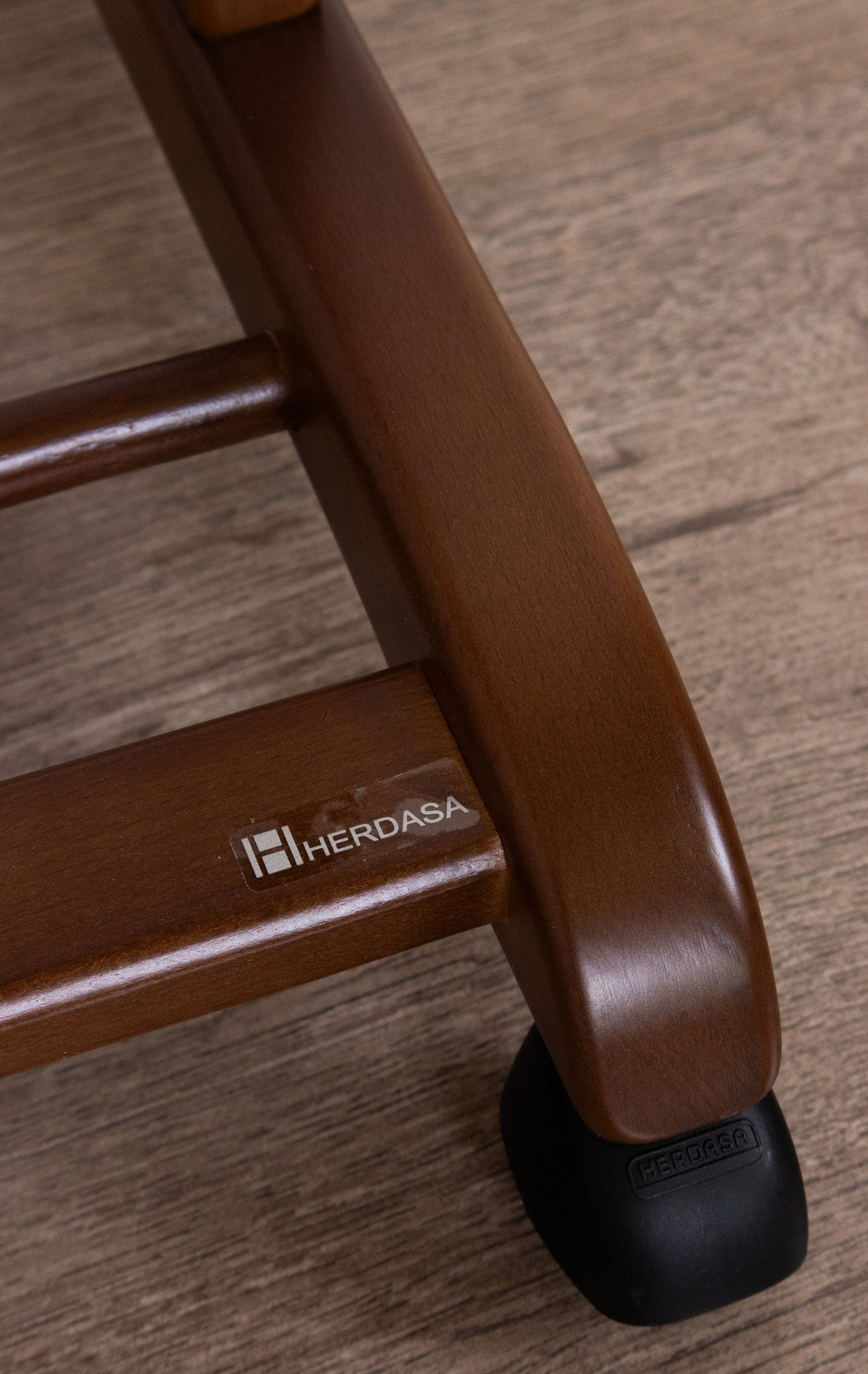 Вешалка костюмная напольная 354H Nogal Herdasa