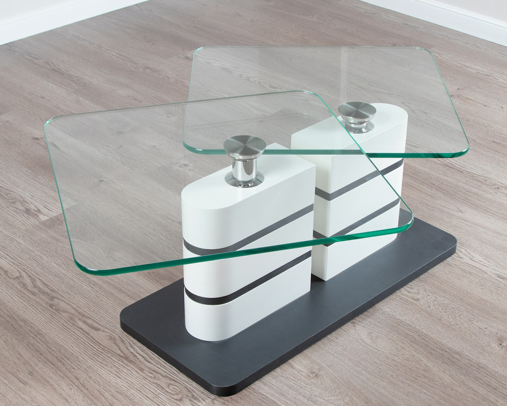 Журнальный стол со стеклянной столешницей Hasse
