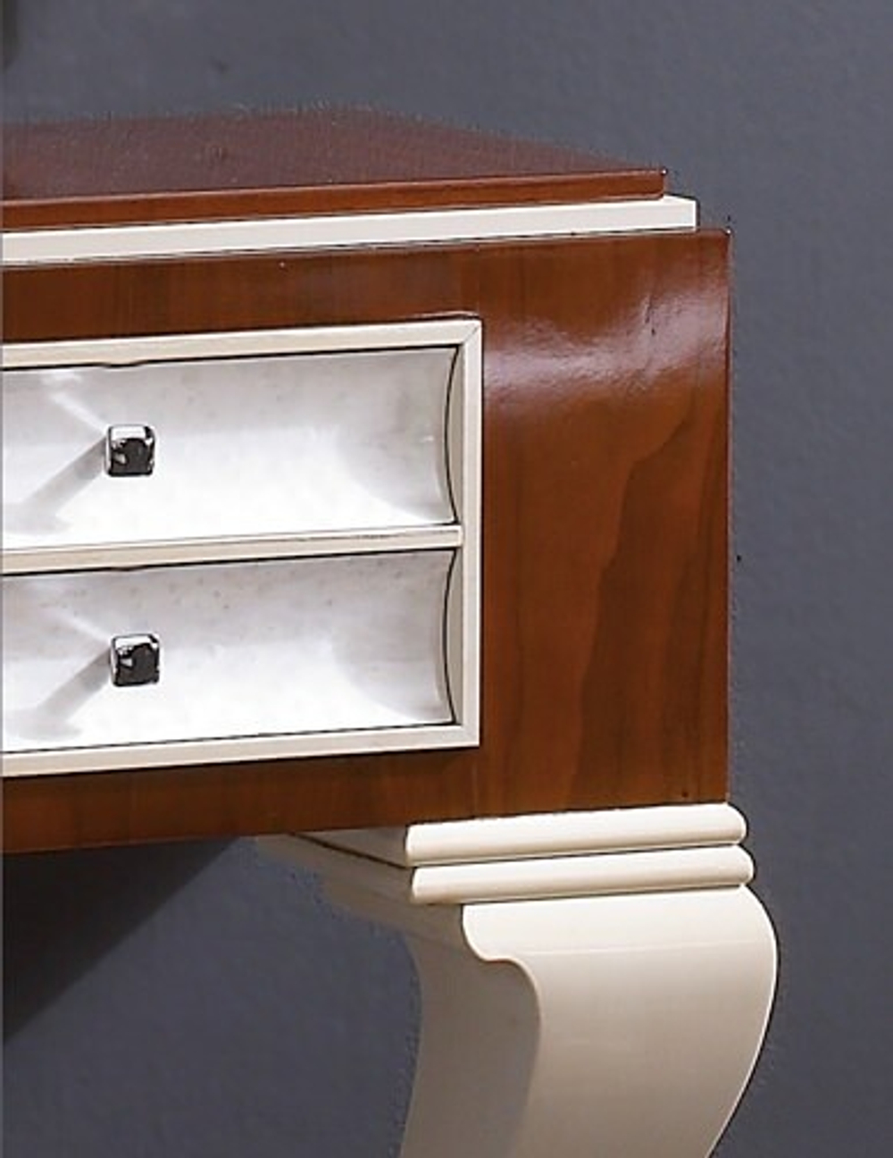 Консоль 751 Solomando