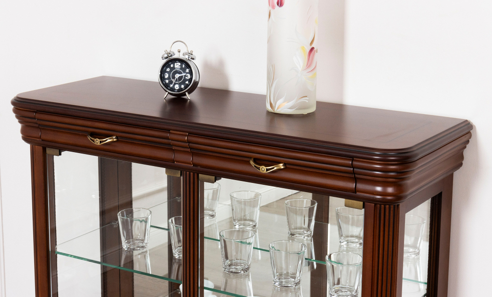 Витрина низкая 39 Nogal Claro IDC