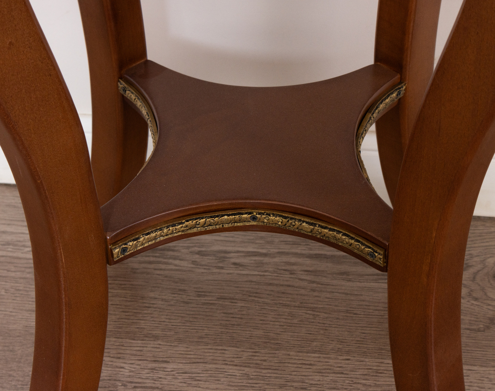 Столик 19 Nogal Claro IDC