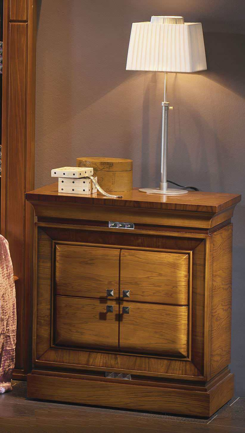 Прикроватная тумба 8035 Solomando