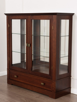 Витрина средняя 2007 Орех Валенсия