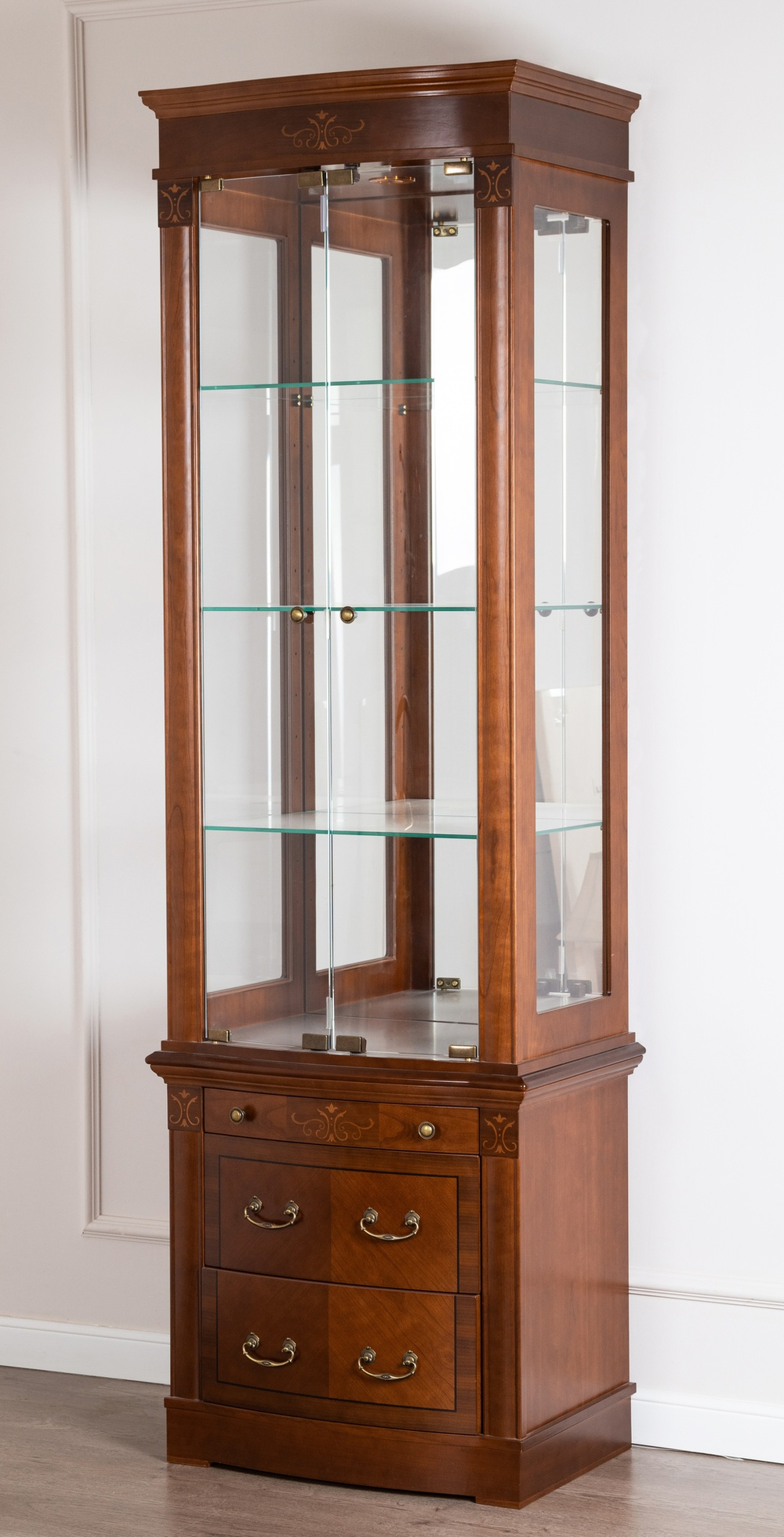 Витрина 807/837 Nogal Panamar