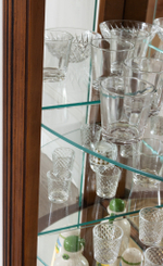 Угловая витрина 52 Nogal Claro IDC