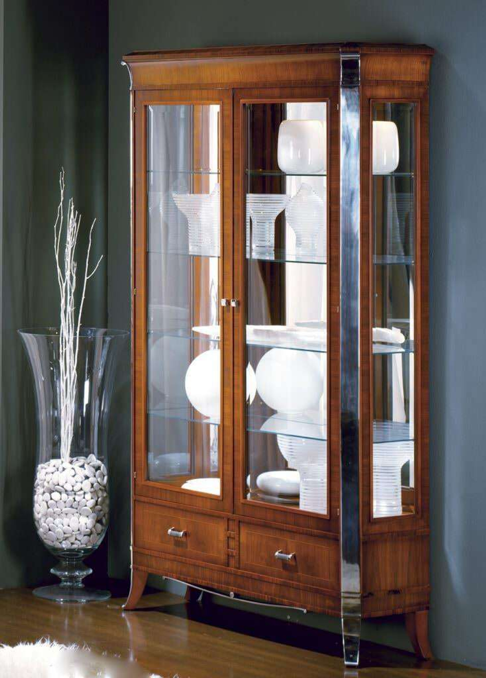 Витрина 704 Solomando