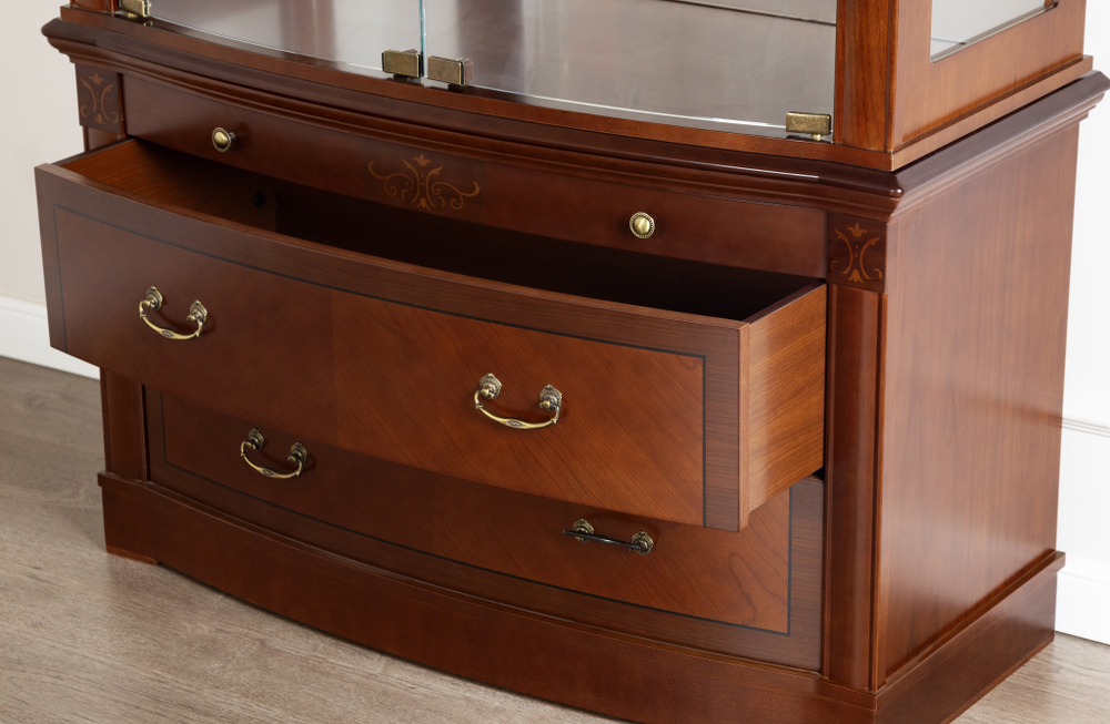 Витрина 805/835 Nogal Panamar