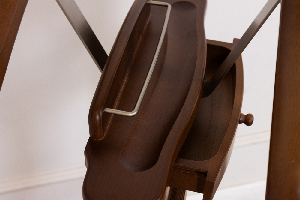 Вешалка костюмная напольная 354H Nogal Herdasa