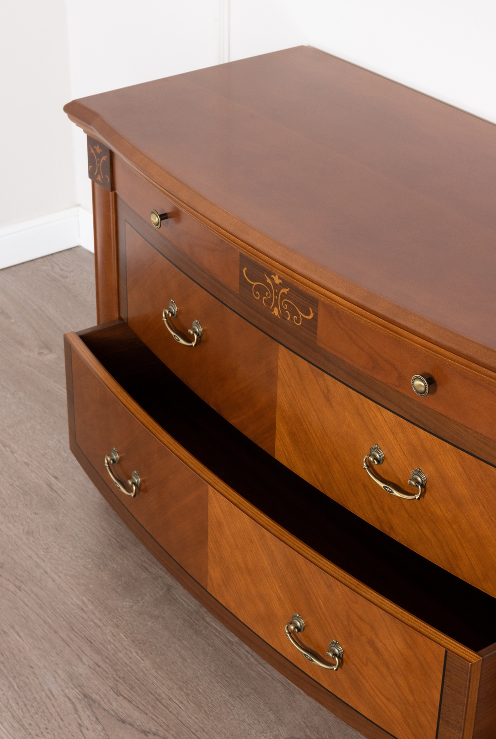 Тумба 835.000 Cerezo Panamar