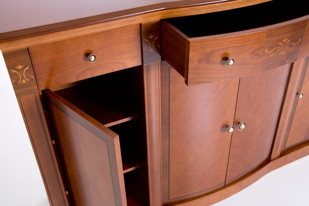 Буфет 831.150 Nogal Panamar