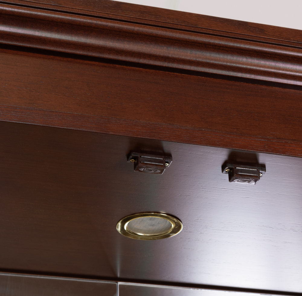 Витрина 2008 Орех Валенсия