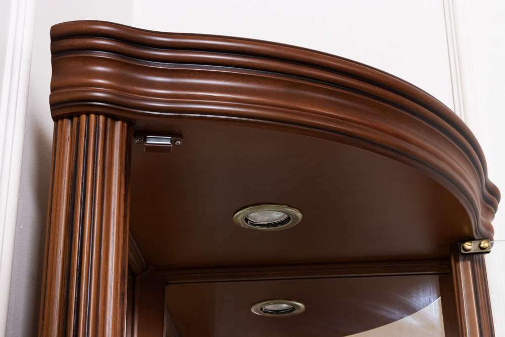 Угловая витрина 33 Nogal Claro IDC