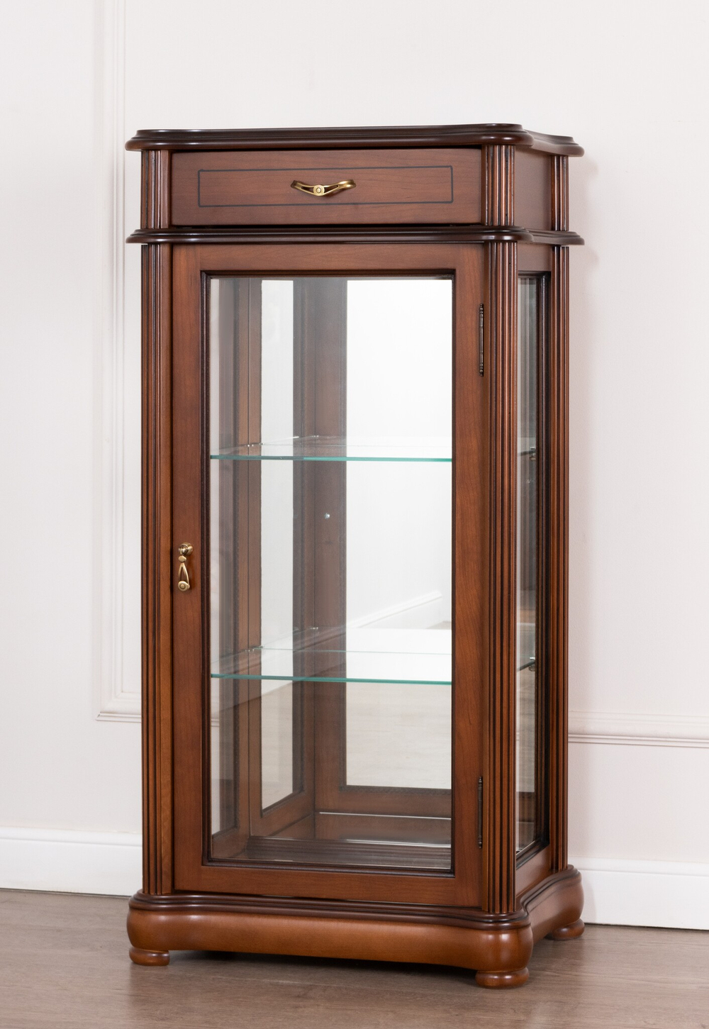 Витрина низкая 34 Nogal Claro IDC